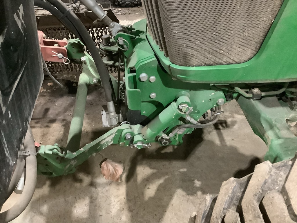 Tracteur JOHN DEERE 4066  R - photo slide 13