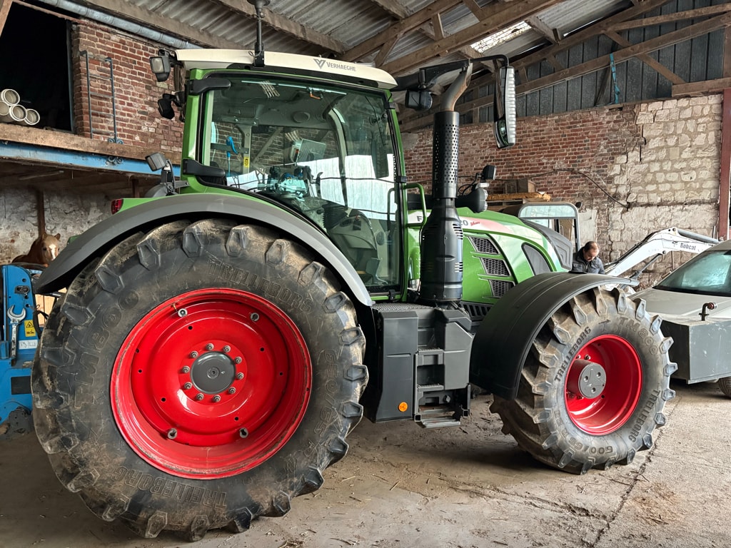 Tracteur FENDT 720 profi + - photo slide 4