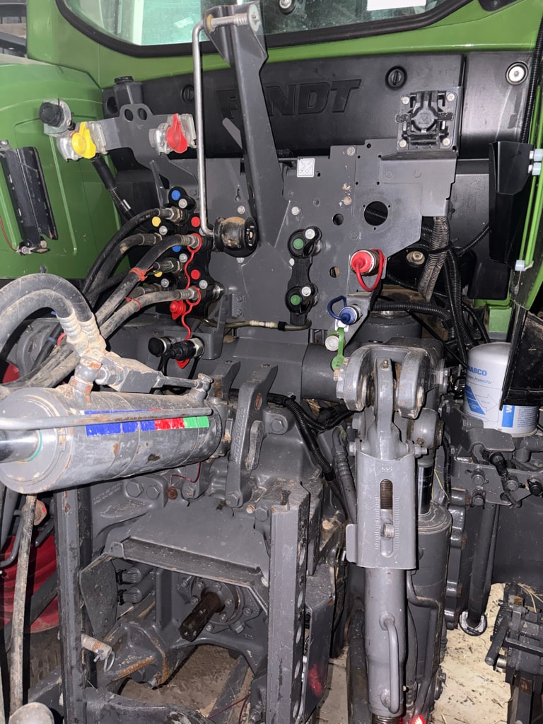 Tracteur FENDT 720 profi + - photo slide 14