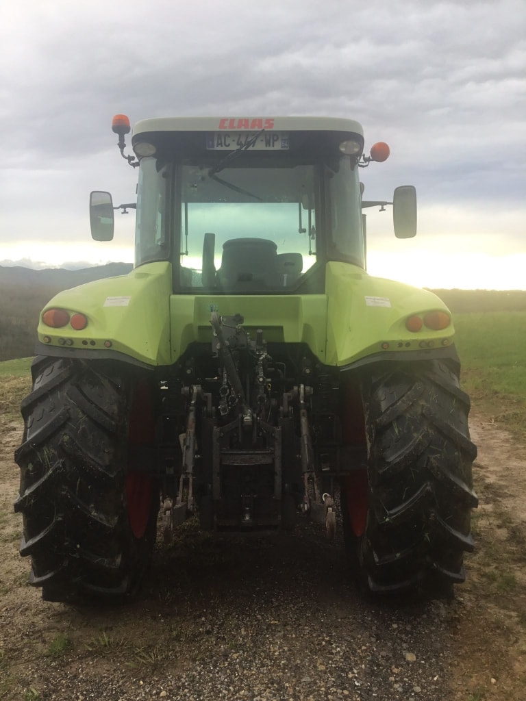 Tracteur CLAAS ARION 620 C - photo slide 5