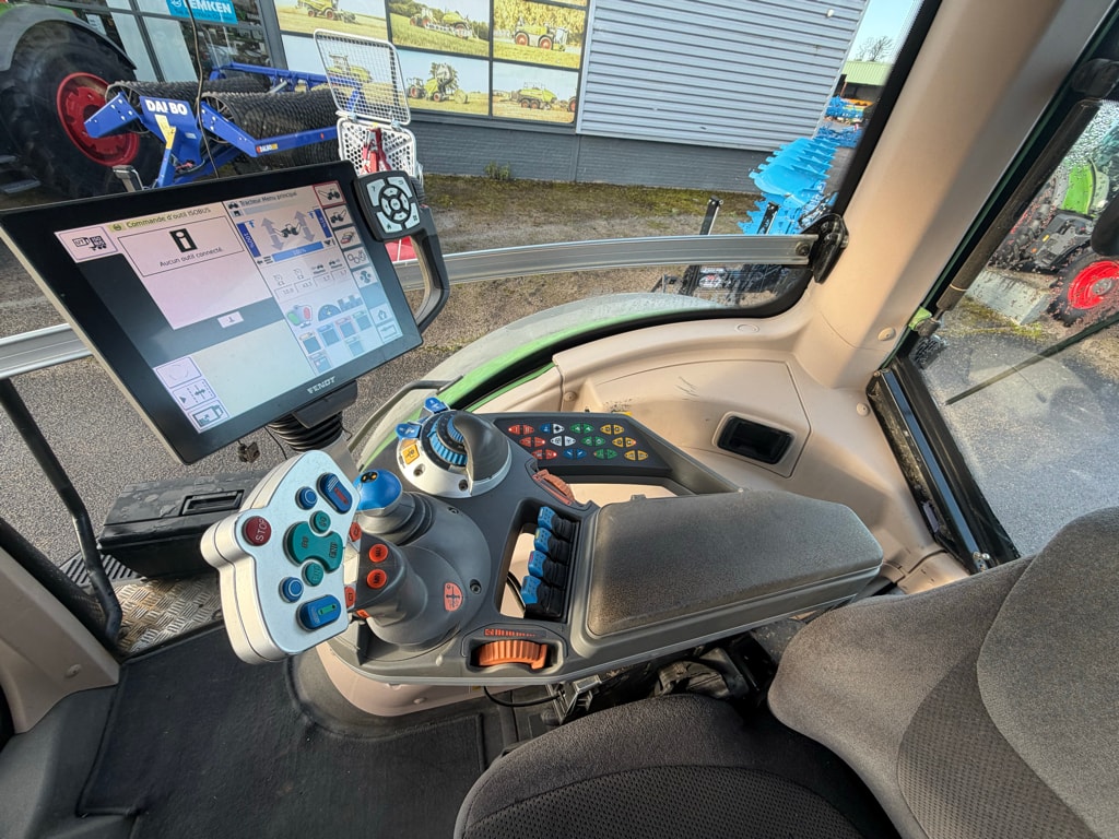 Tracteur FENDT 939 Profi + - photo slide 13
