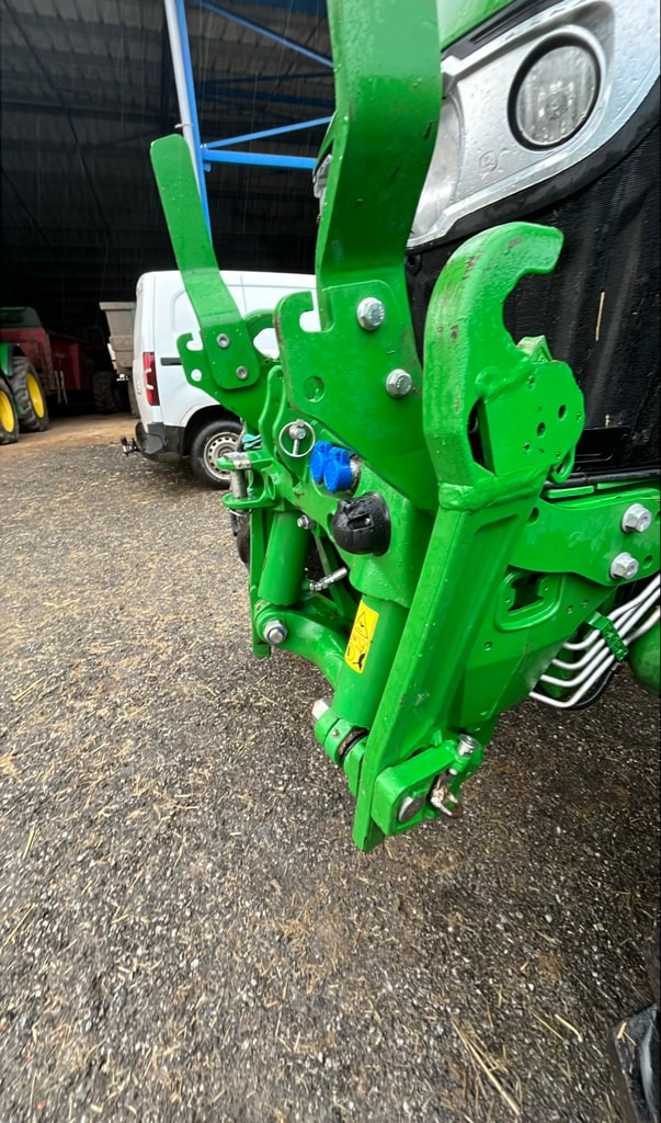 Tracteur chargeur JOHN DEERE 6120 M COMMAN QUAD - photo slide 14