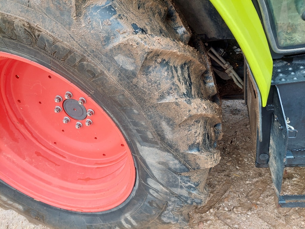 Tracteur chargeur CLAAS ARION 420 - photo slide 6