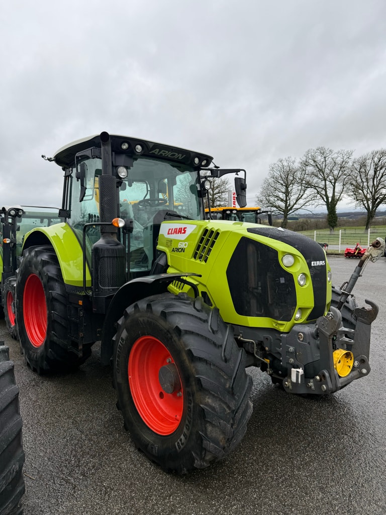Tracteur CLAAS ARION 610 CIS - photo slide 1