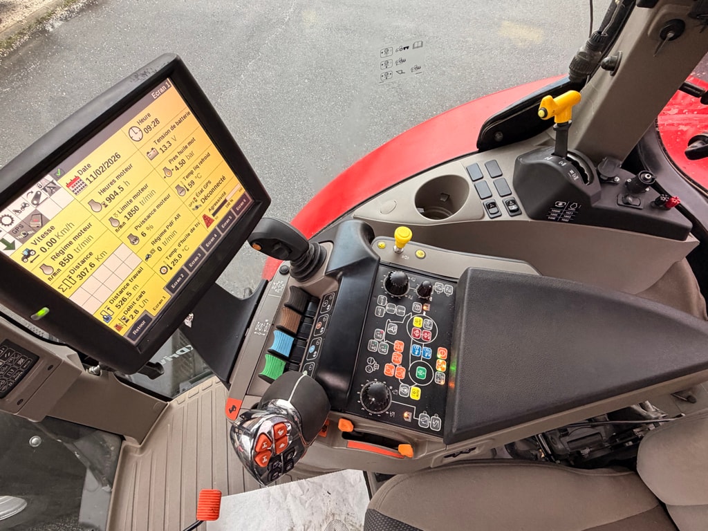 Tracteur CASE IH Puma cvx 150 - photo slide 13
