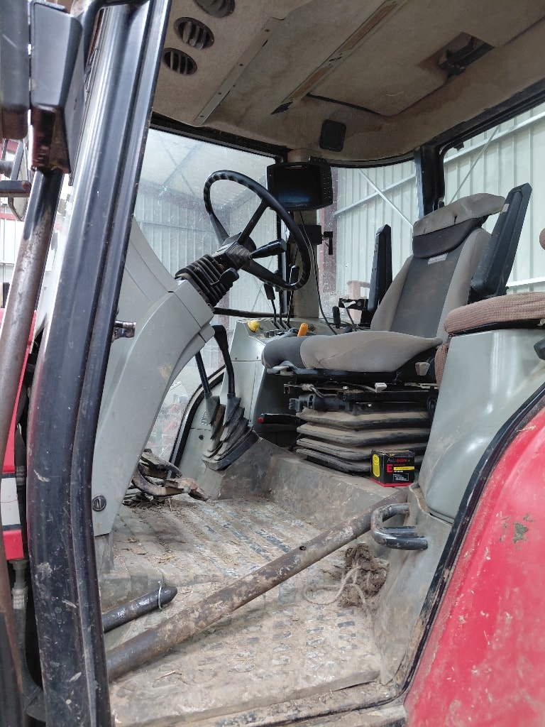 Tracteur MASSEY FERGUSON 6180 - photo slide 10