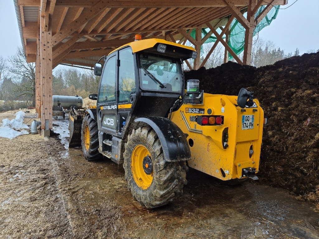 Telescopique JCB 532 70 agri super dtvt - photo slide 6