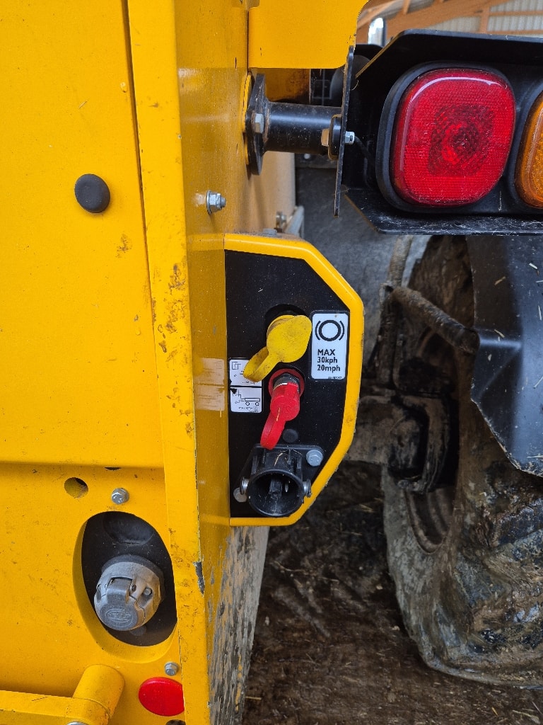 Telescopique JCB 532 70 agri super dtvt - photo slide 7