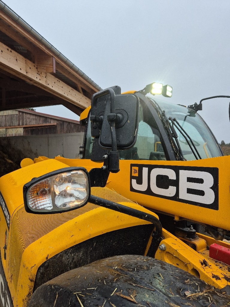 Telescopique JCB 532 70 agri super dtvt - photo slide 12
