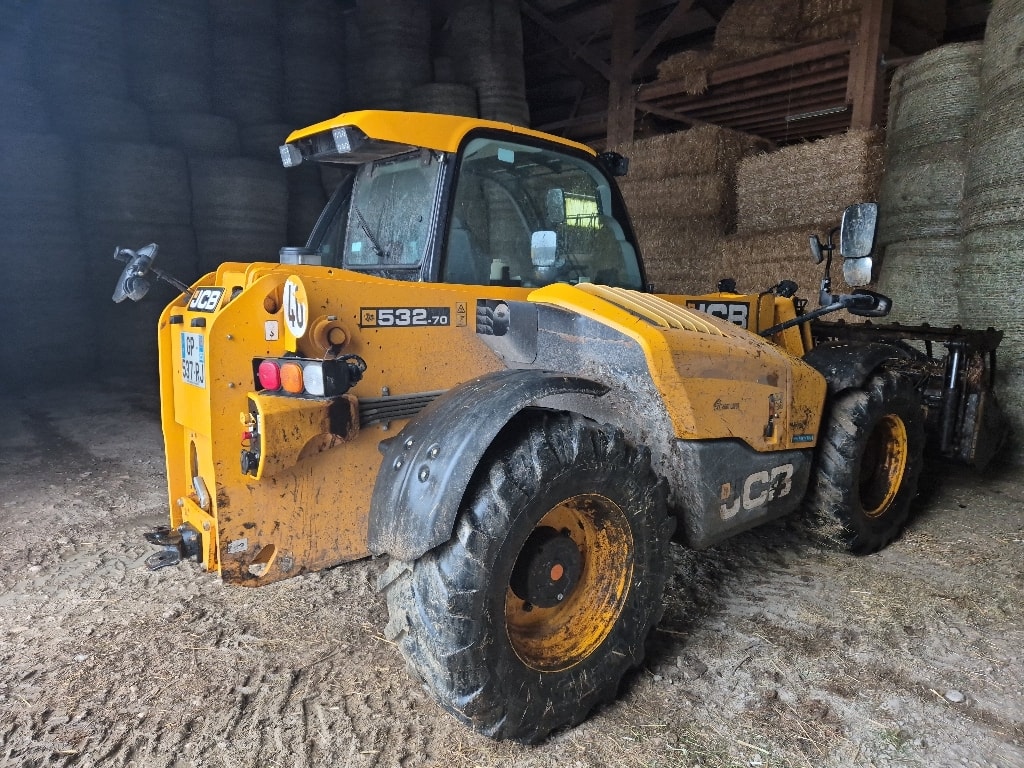 Telescopique JCB 532 70 agri super - photo slide 5