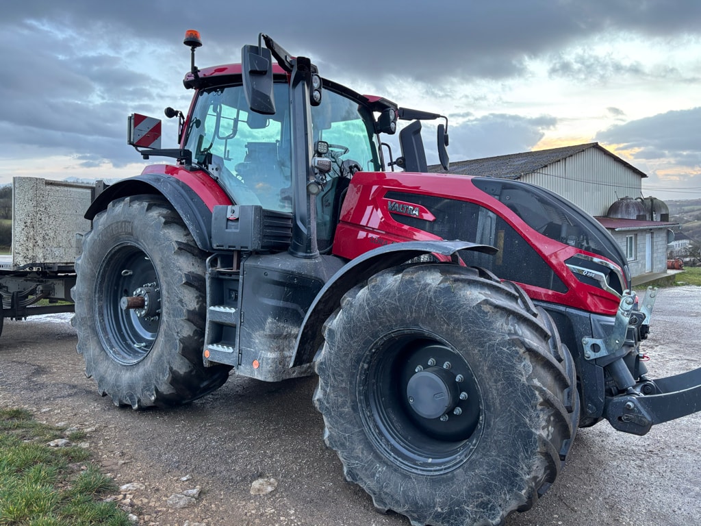 Tracteur VALTRA Q305 - photo slide 18