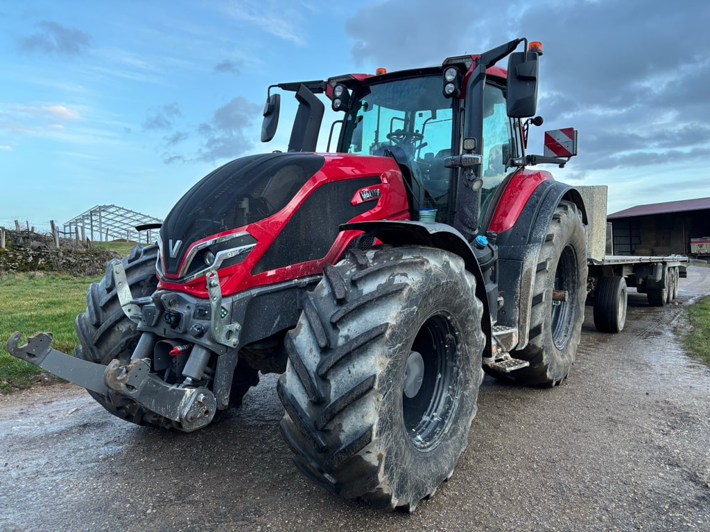 Tracteur VALTRA Q305 - photo slide 1
