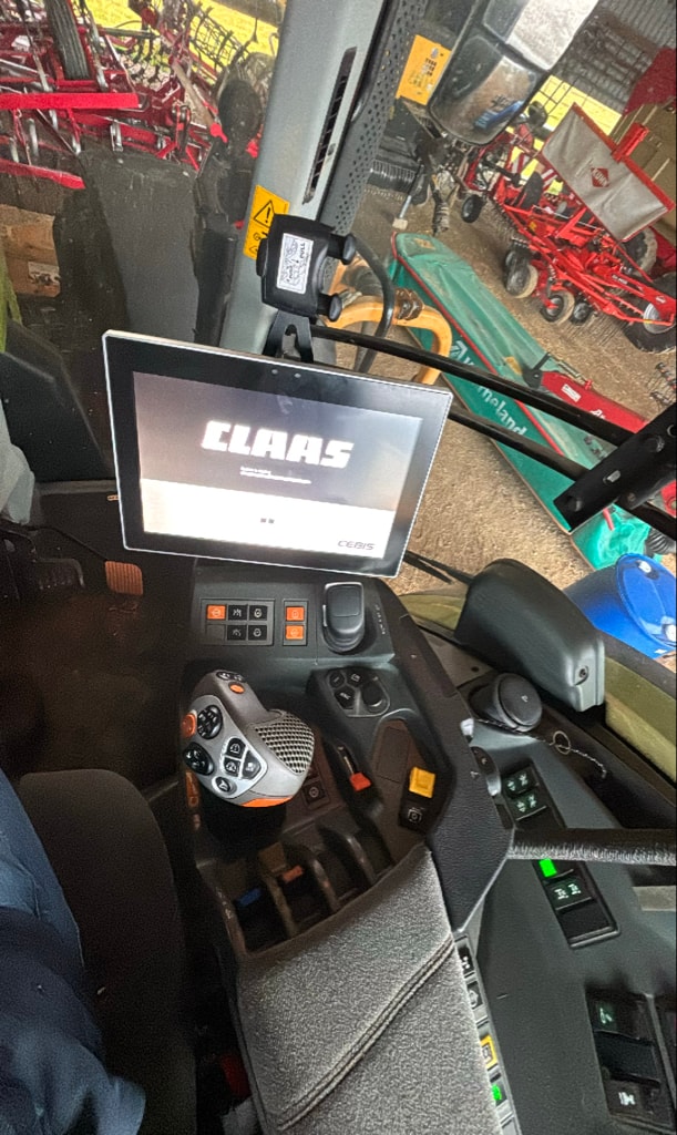Tracteur CLAAS ARION 630 CEBIS - photo slide 14