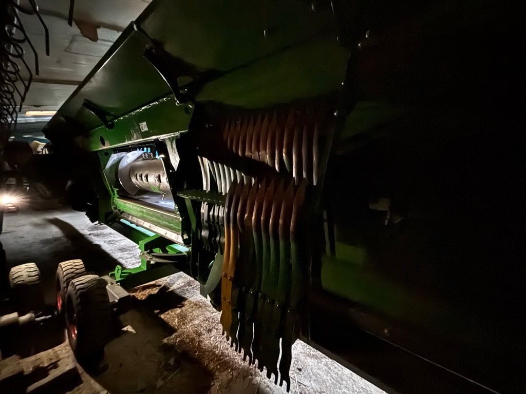Coupe (MB) JOHN DEERE 625X - photo slide 10
