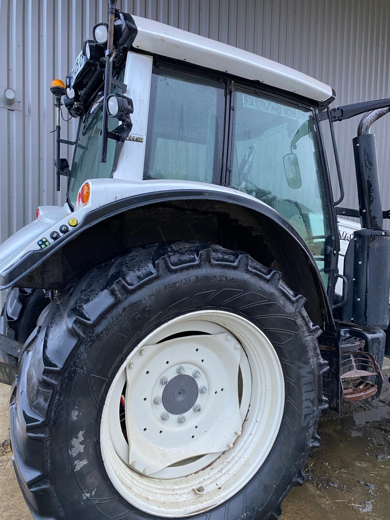 Tracteur VALTRA N143 Versu - photo slide 6