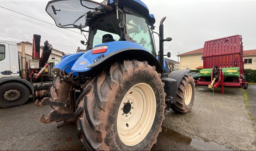 Tracteur NEW HOLLAND T7 185 AC - photo slide 4