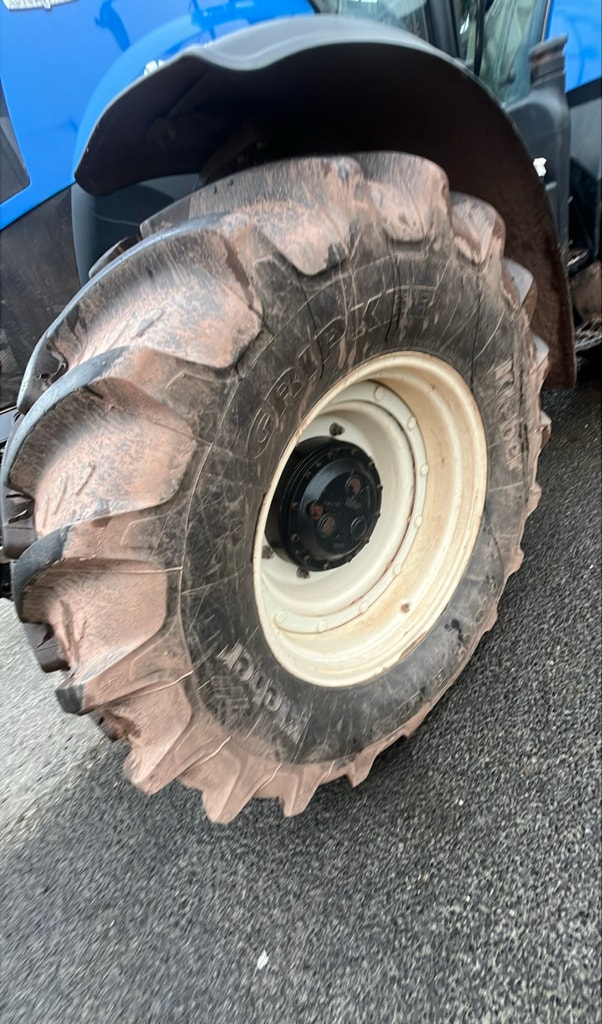Tracteur NEW HOLLAND T7 185 AC - photo slide 6