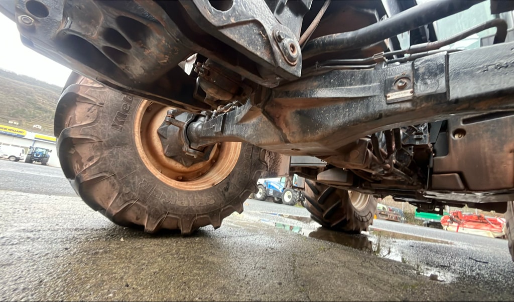 Tracteur NEW HOLLAND T7 185 AC - photo slide 9