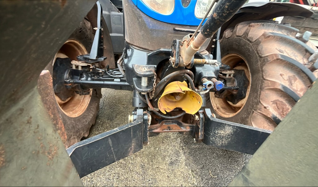 Tracteur NEW HOLLAND T7 185 AC - photo slide 10