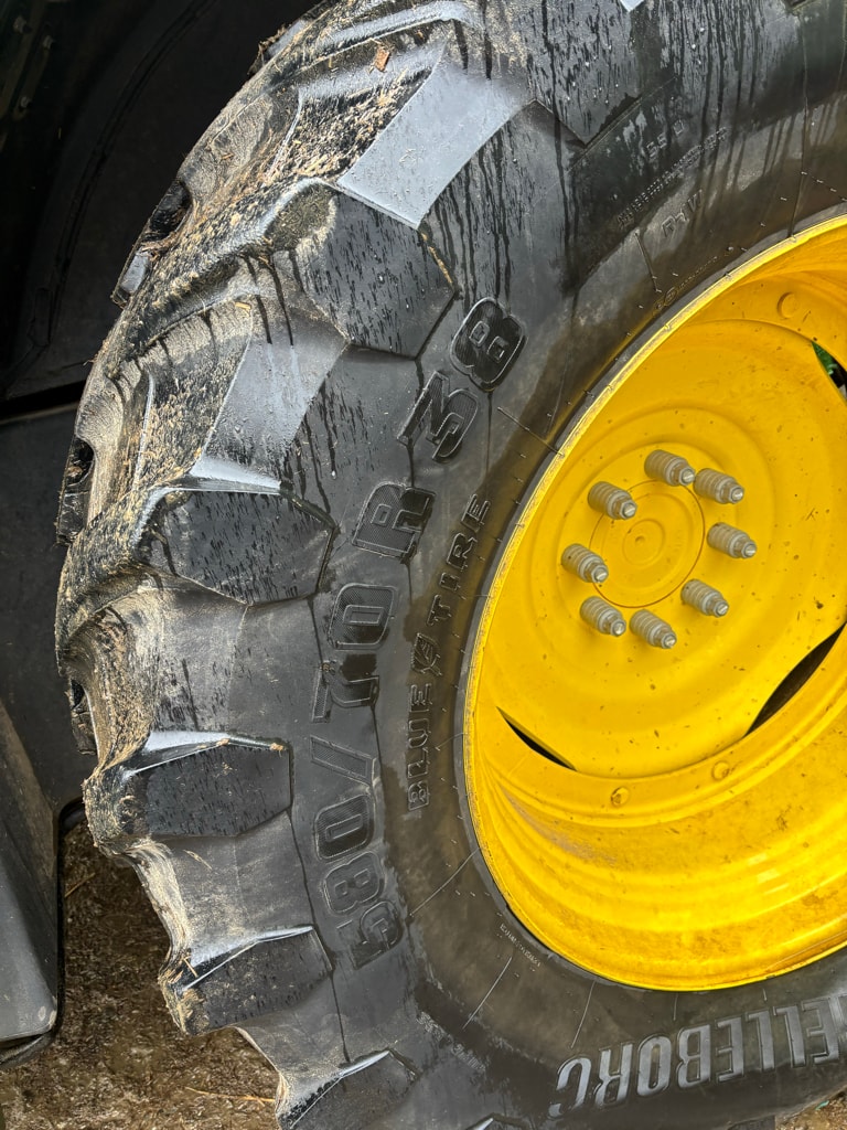 Tracteur JOHN DEERE 6R155 - photo slide 6
