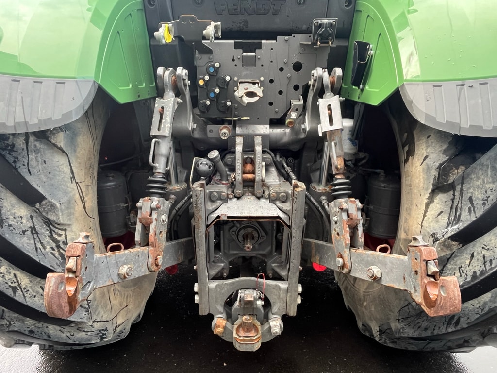 Tracteur FENDT 714 VARIO PROFI - photo slide 10