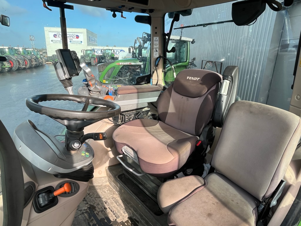 Tracteur FENDT 718 VARIO PROFI - photo slide 12
