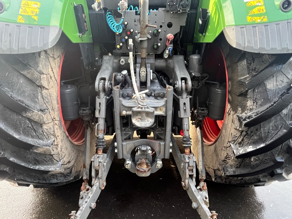Tracteur FENDT 718 VARIO PROFI - photo slide 10