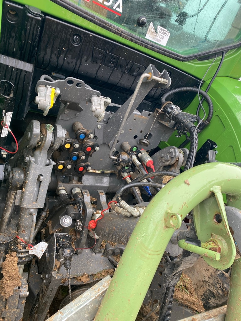 Tracteur FENDT 716 VARIO PROFI + - photo slide 7
