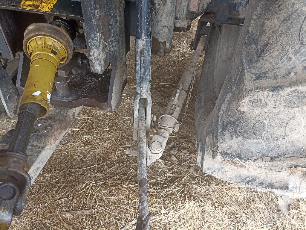 Tracteur chargeur DEUTZ FAHR AGROTRON K 430 - photo slide 17
