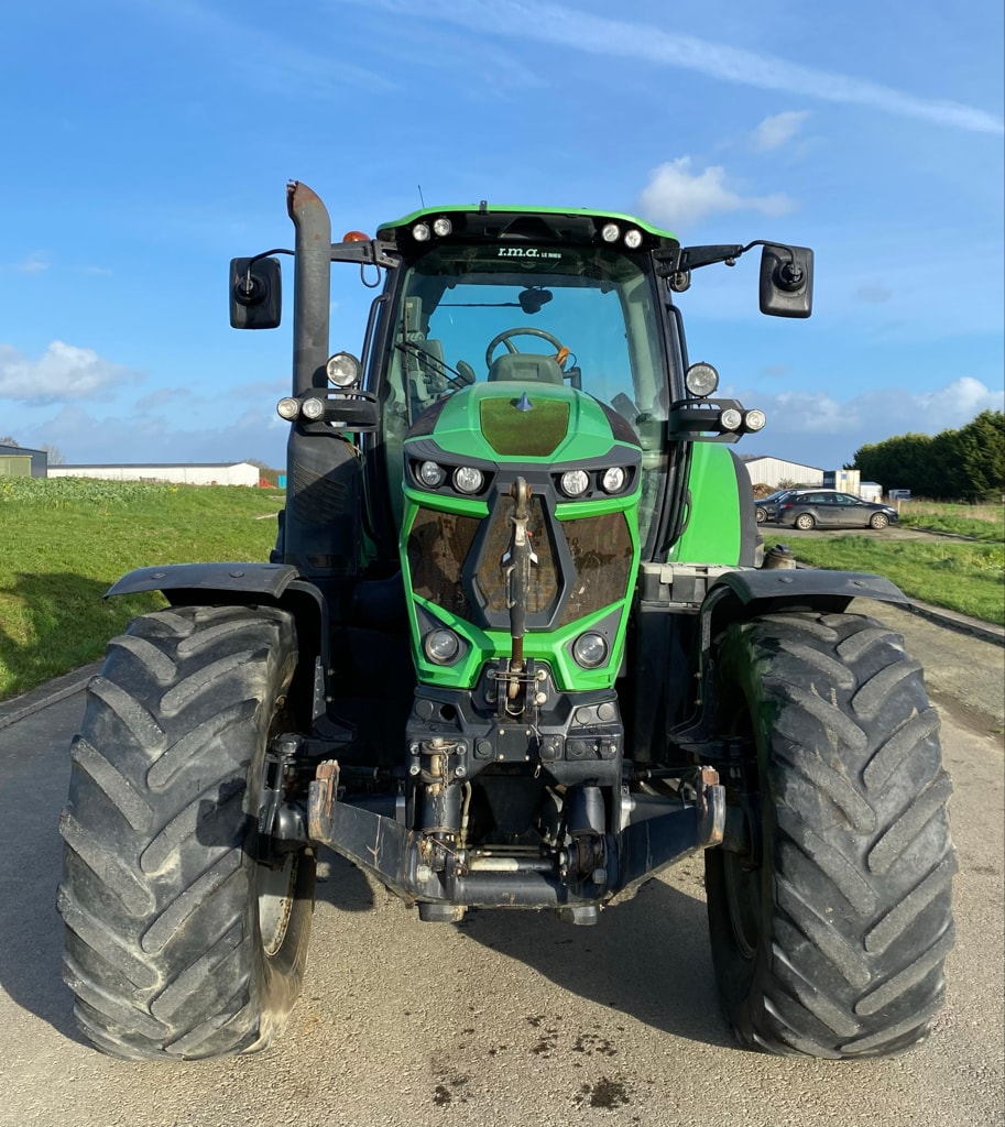 Tracteur DEUTZ FAHR 6175 AGROTRON TTV - photo slide 7