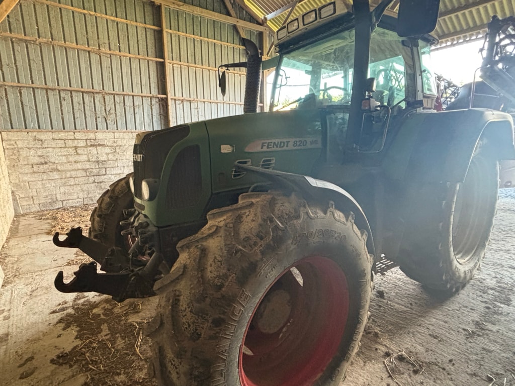 Tracteur FENDT 820 VARIO TMS - photo slide 3