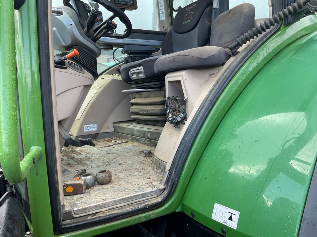 Tracteur FENDT 716 VARIO POWER - photo slide 15