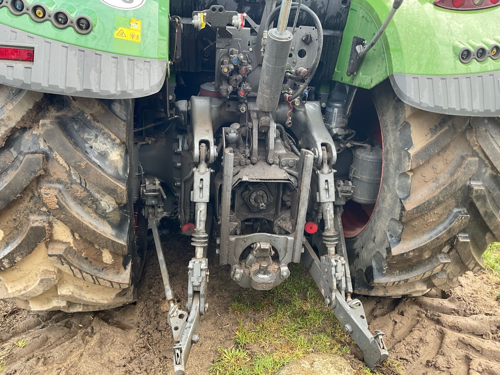 Tracteur FENDT 716 VARIO POWER - photo slide 8