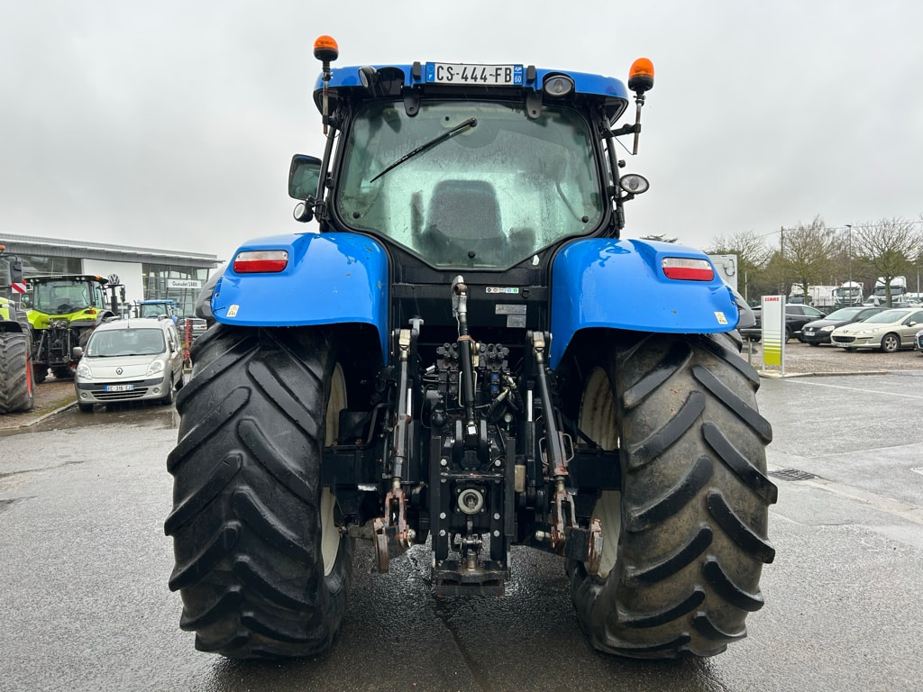 Tracteur NEW HOLLAND T7 250 - photo slide 6