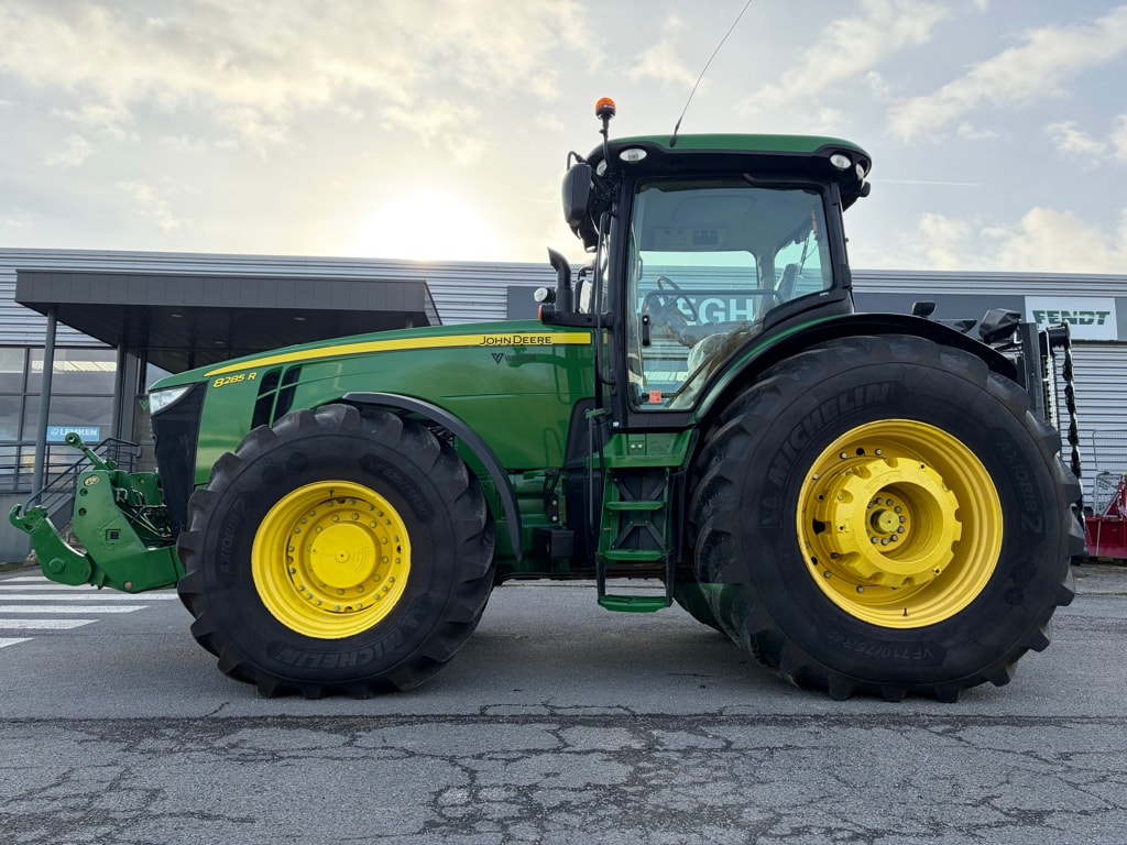 Tracteur JOHN DEERE 8285R - photo slide 15
