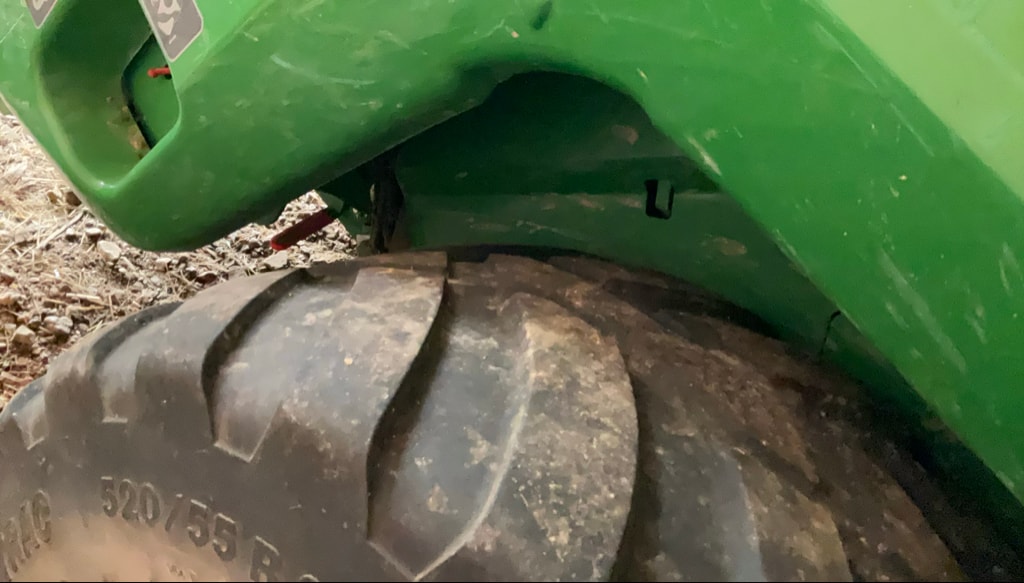 Presse balles rondes JOHN DEERE V451 R - photo slide 10