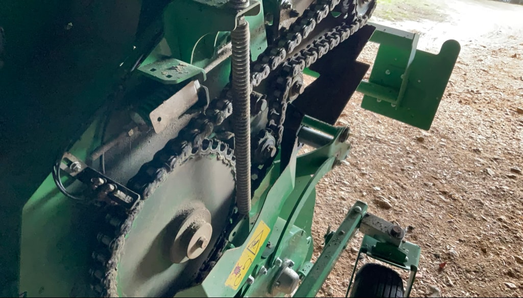 Presse balles rondes JOHN DEERE V451 R - photo slide 7