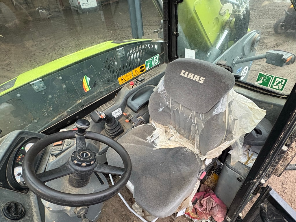 Telescopique CLAAS SCORPION 732 - photo slide 15