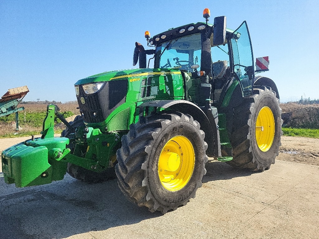 Tracteur JOHN DEERE 6250R - photo slide 1