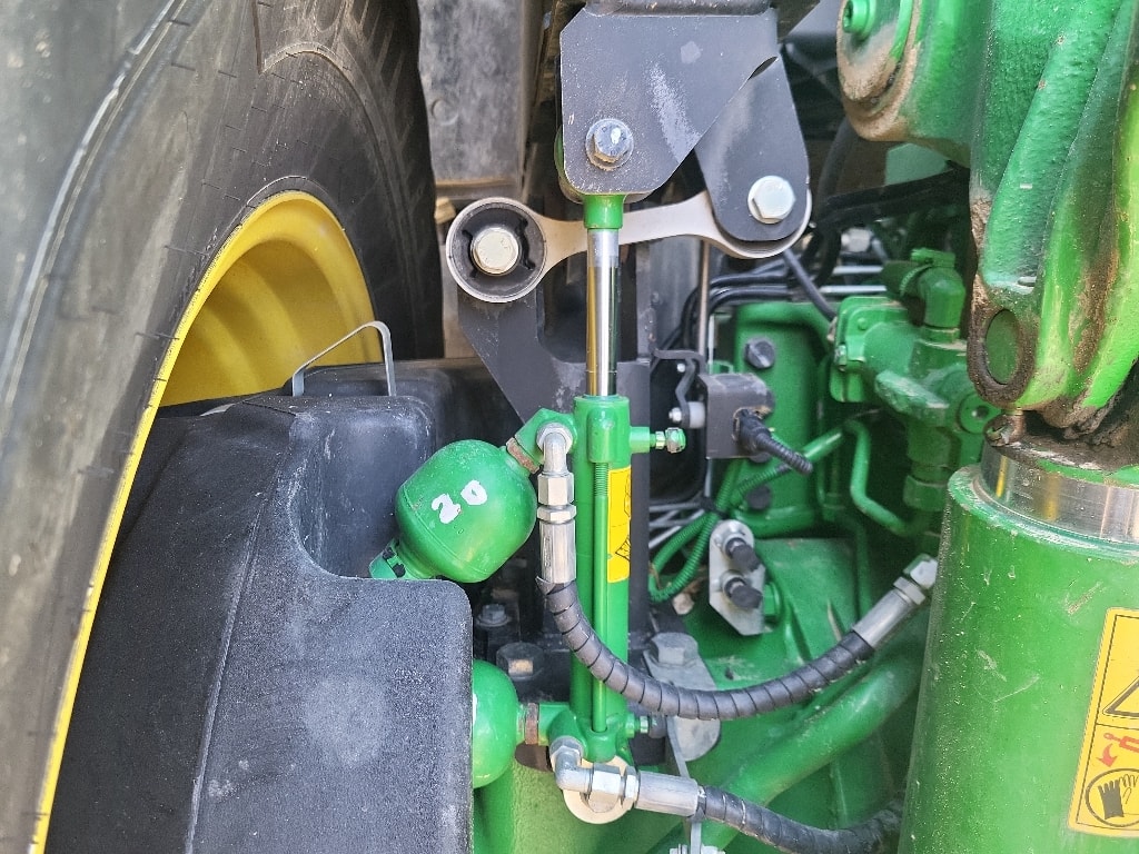Tracteur JOHN DEERE 6250R - photo slide 12