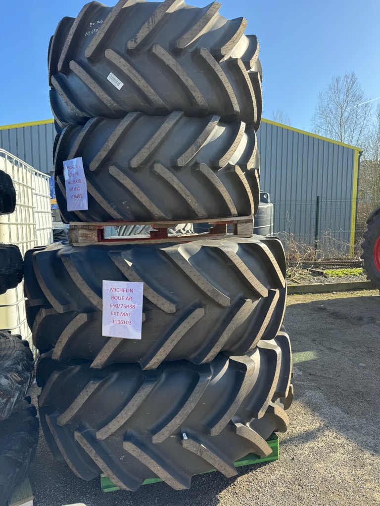 Roues Michelin  650/75R38 - 600/65R28 - photo slide 1
