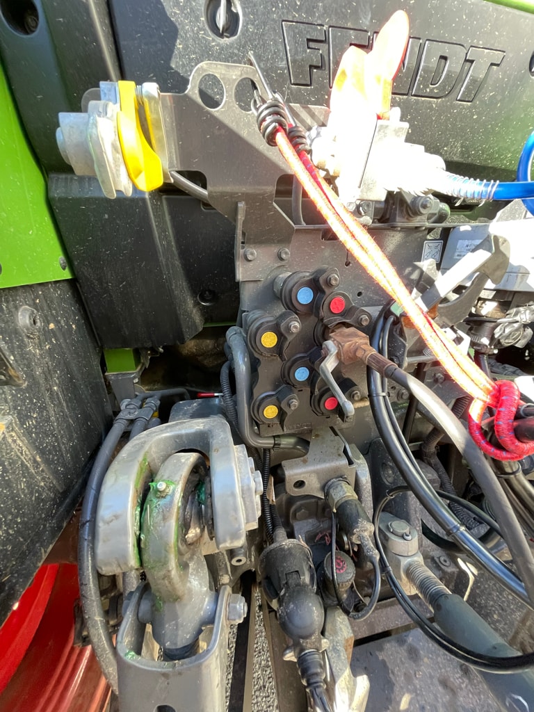 Tracteur FENDT 516 VARIO POWER - photo slide 13