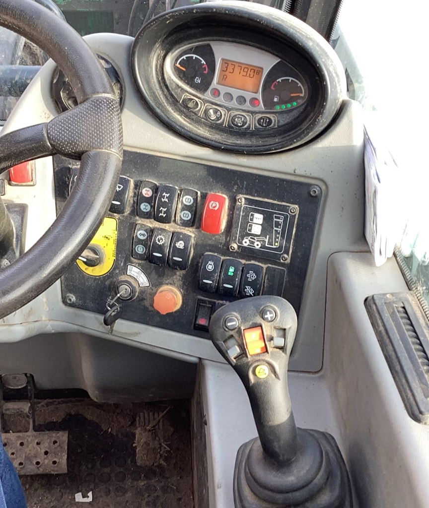 Telescopique BOBCAT TL 38.70 HF - photo slide 4