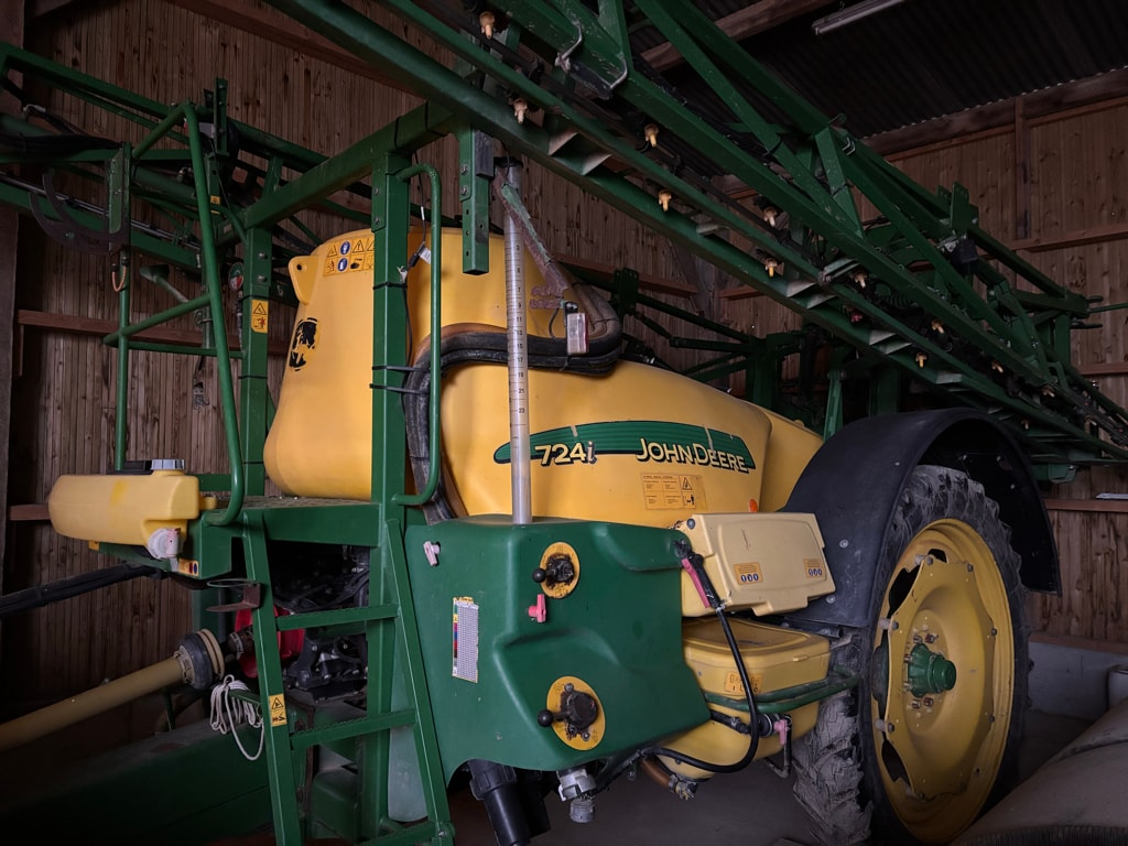 Pulverisateur JOHN DEERE 724i - photo slide 3