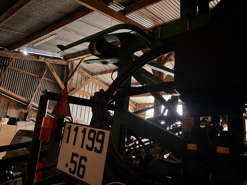 Pulverisateur JOHN DEERE 724i - photo slide 4