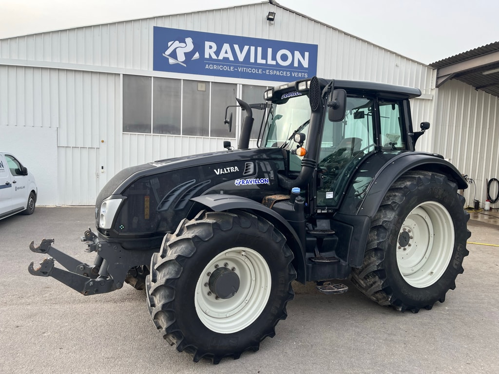 Tracteur VALTRA T 203 DIRECT - photo slide 1