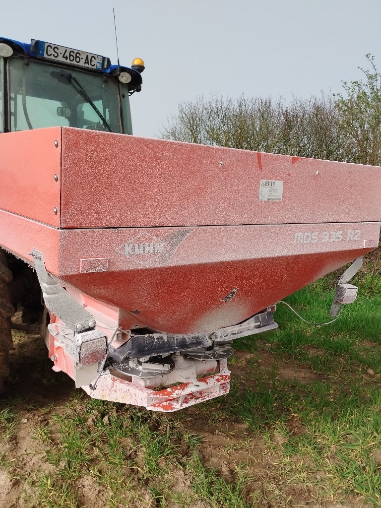 Epandeur engrais KUHN MDS 935 R2 - photo slide 4