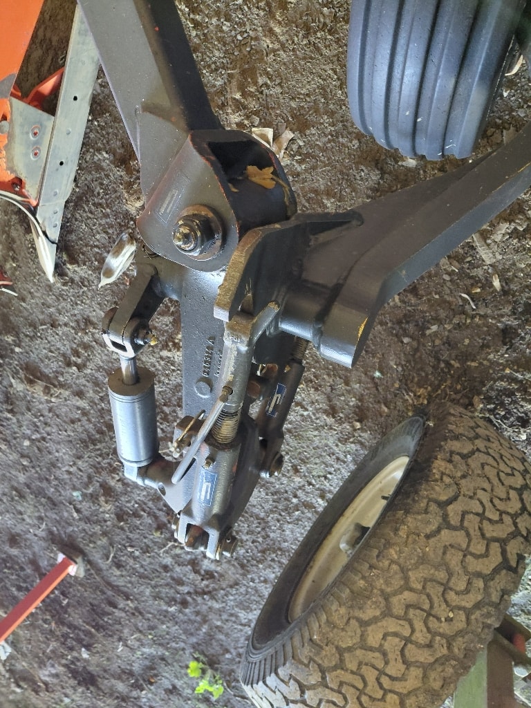 Charrue KUHN Vari master 123 - photo slide 10