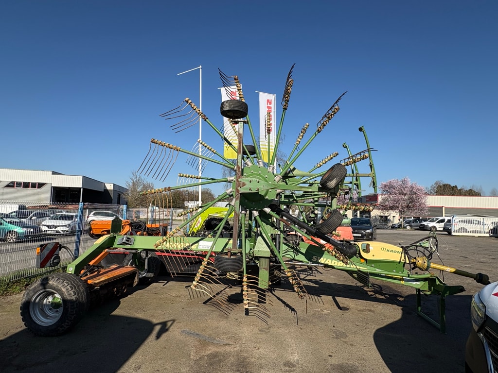Andaineur KRONE Tc 880 - photo slide 2