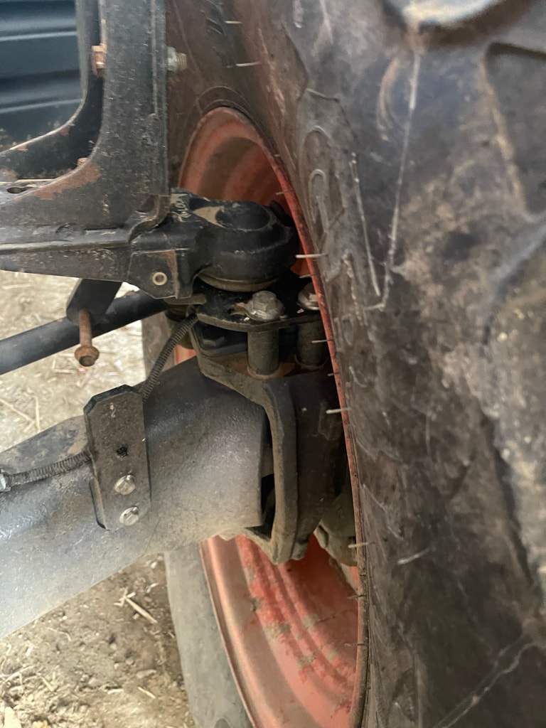 Tracteur chargeur KUBOTA M7153 - photo slide 7